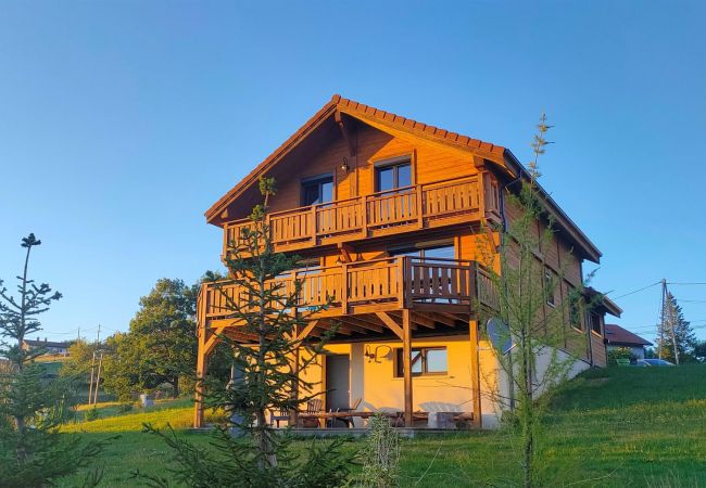 Villa in Gérardmer - Chalet 360° l'Essenti'Aile, pistes La Mauselaine