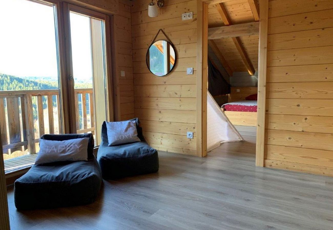 Family stay, holidays in Gérardmer, nature, calm, relaxation, friends, chalet located at the foot of the ski slopes
