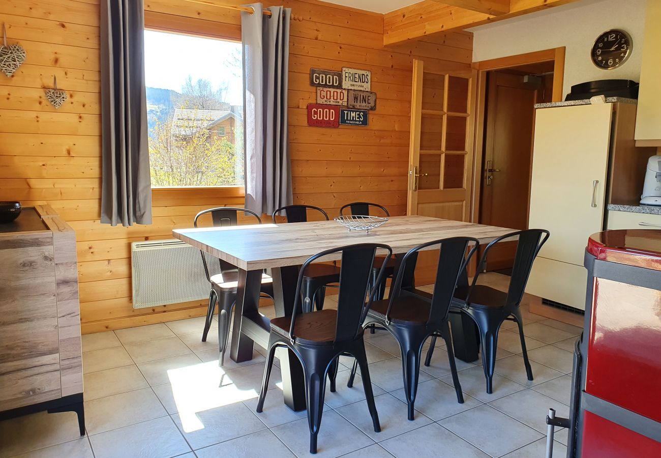 family holidays, stay in the Vosges, inexpensive chalet, mountain, comfortable, warm