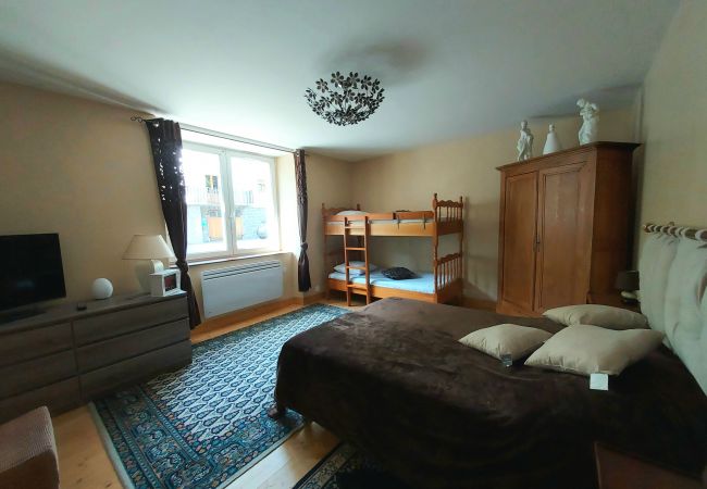 family holidays, stay in the Vosges, comfort, apartment, mountain, lake, hiking