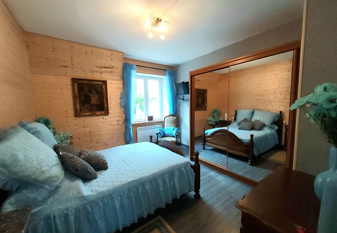stay in the Vosges, family vacations, friends, comfort, mountain, stream, relaxation, nature