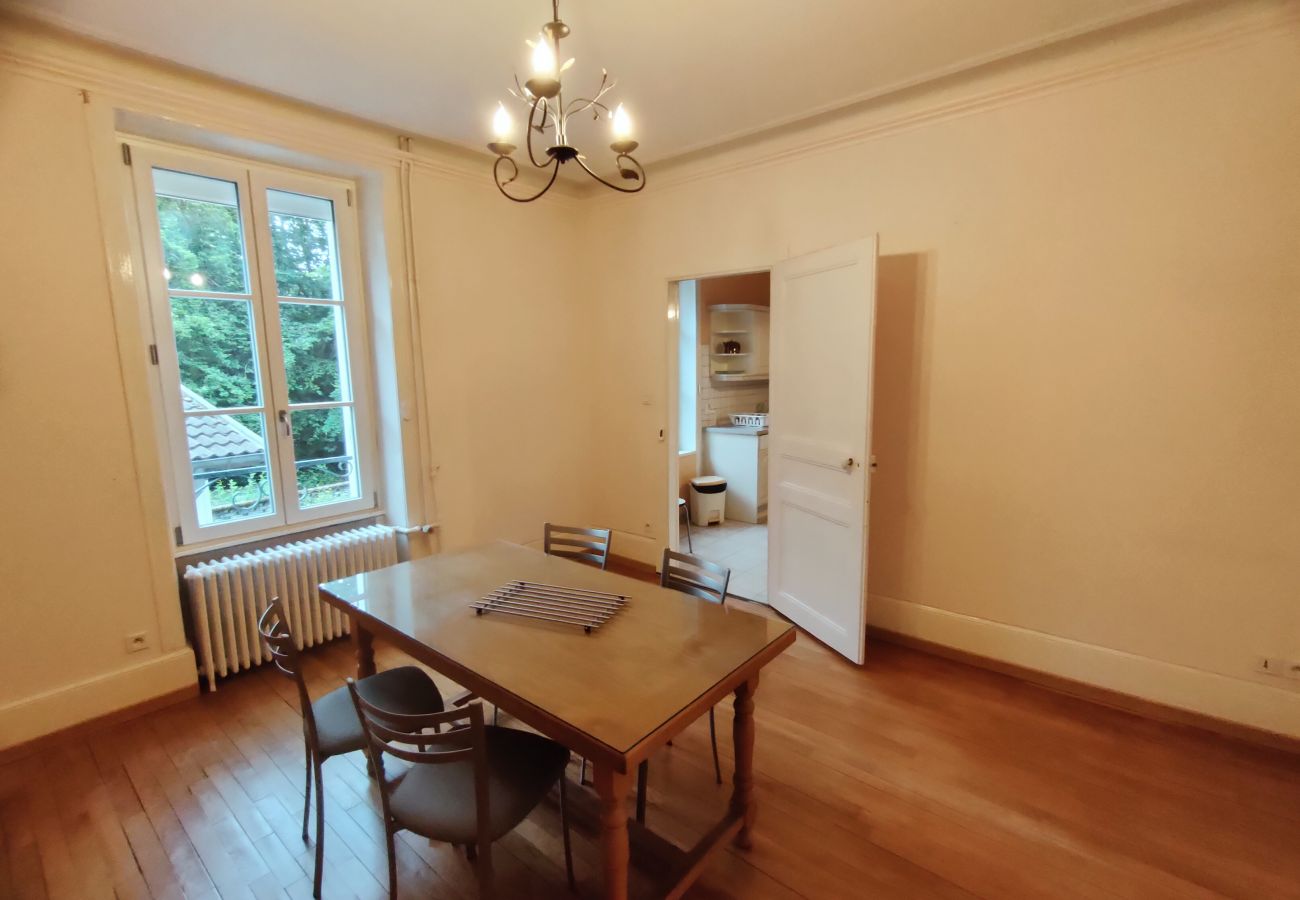 bright, near the station, table, dining room, vosges