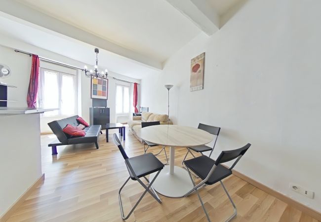 Carcassonne - Apartment