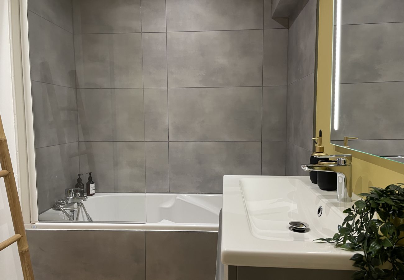 Apartment in Figeac - Sous L'Oeil d'Horus