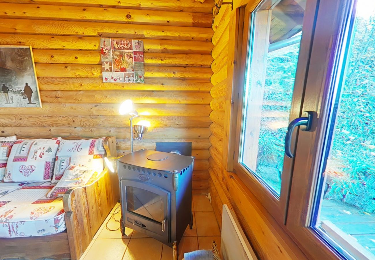 Chalet in Basse-sur-le-Rupt - Le chalet de La Burotte